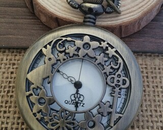 OROLOGIO DA TASCHINO Disney Twisted Wonderland Leona Kingscholar