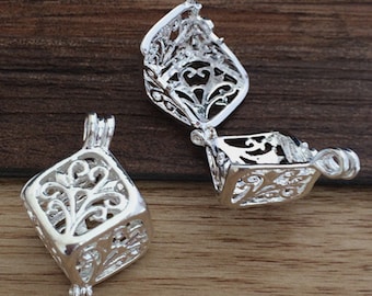 13x13x13mm シルバーボックスチャームペンダント 4個