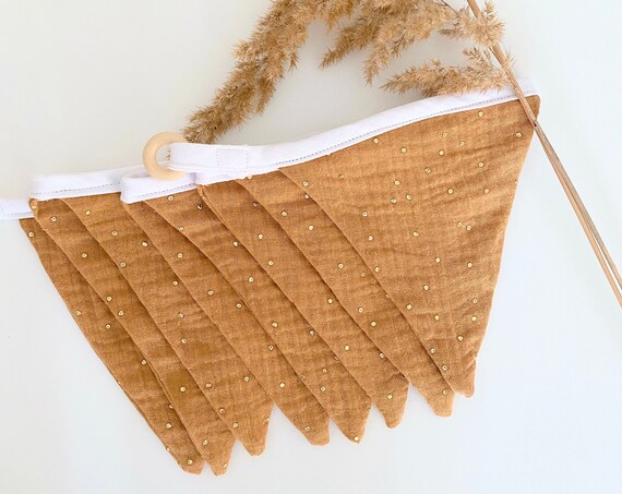 Garland 8 pennants in double gauze Gold pea - Decoration baby room - gift idea -room decoration - birth gift
