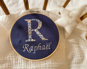 Light Navy Blue Tambourine Frame - CUSTOMIZABLE Embroidered Flowered Initial - 15 cm - baby room decoration - birth gift