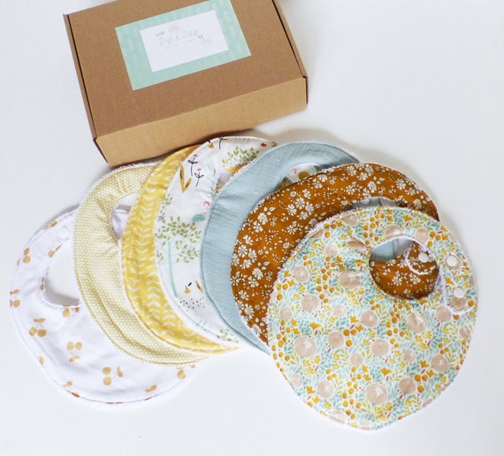 Baby box semainier de bavoirs Jaune / mustard capel liberty / vert - Box naissance / Coffret naissance mixte / 7 bibs bébé OEKOTEX