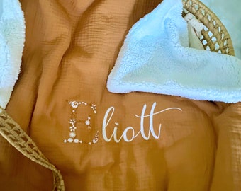 Small WARM Blanket - 80 x 70 cm Camel cotton gauze / Milk Sherpa - Embroidered and Personalized first name - WINTER birth blanket