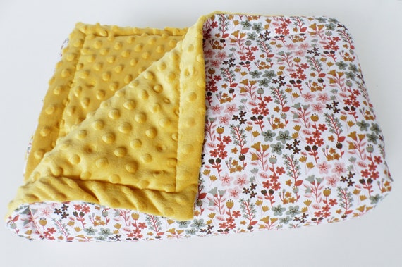 Large fleece blanket for baby / Baby plaid - Oekotex fabrics FLOWERS / minky MUSTARD - 100 x 80 cm - birth gift