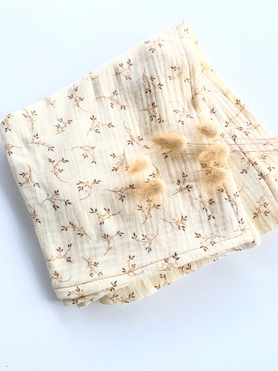 LANGE FLOWERS ecru- Embroidery - cotton gauze diaper - Choice - birth gift - baby swaddling blanket