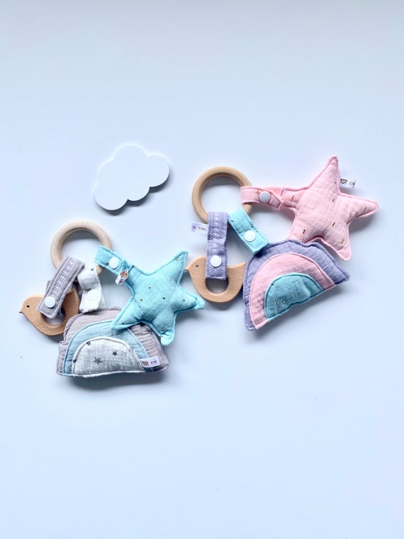 Rattle / Teething Ring RAINBOW - Wood and fabrics Cotton gauze PINK / Mint green / Grey - Star - baby gift - Montessori