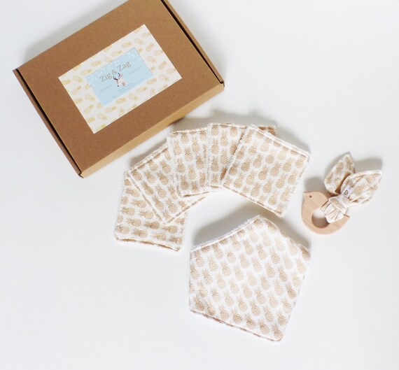 BOX Birth - PINEAPPLE - Bib bandana + Teething ring + 5 Wipes - gift birth baby MIXED