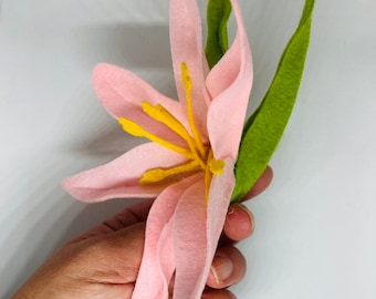 Large Felt Statement Lily, Felt die cut flowers, DIY Flower Kit