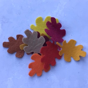 Hojas de roble de fieltro medianas, hojas de roble troqueladas, hojas de otoño de fieltro