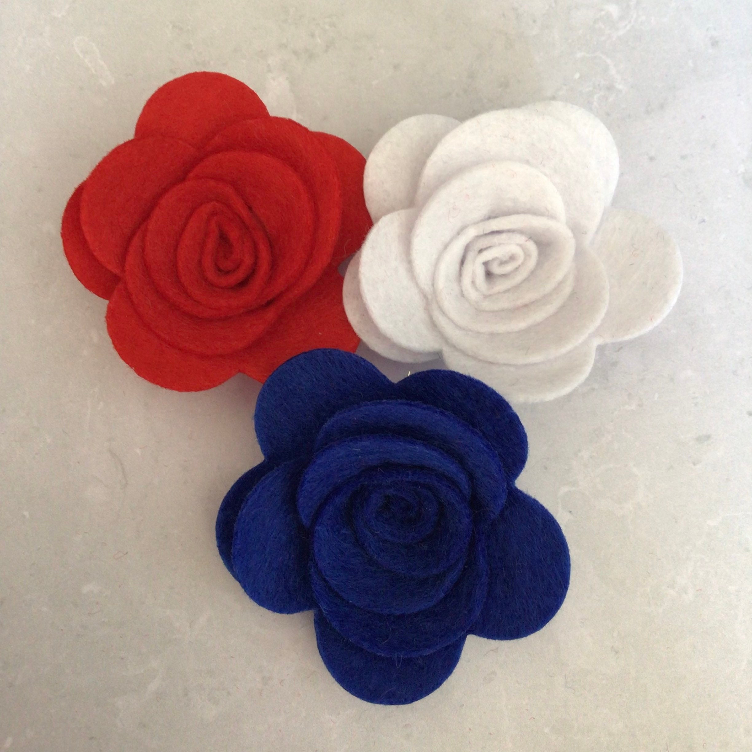 Patriotic Felt Roses, Pack of 12 (medium), Felt Die Cut Flowers - Etsy