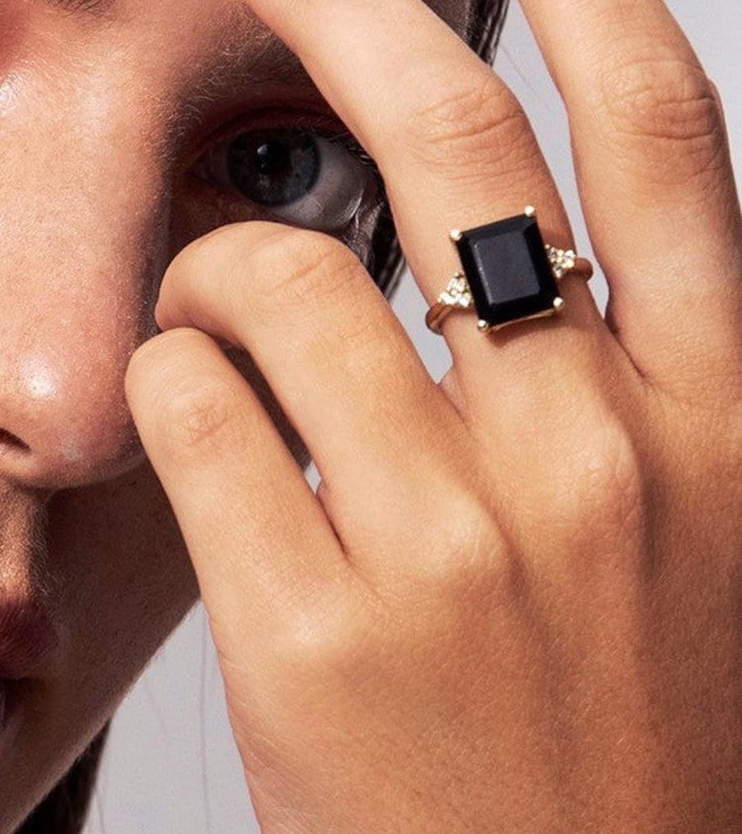 Big black onyx cocktail ring deals