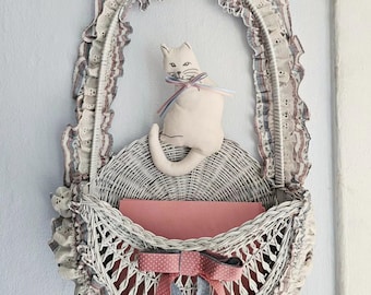 Vintage Ruffled Wicker Rattan Cat Kitty Mail Basket Wall Decor 11x17