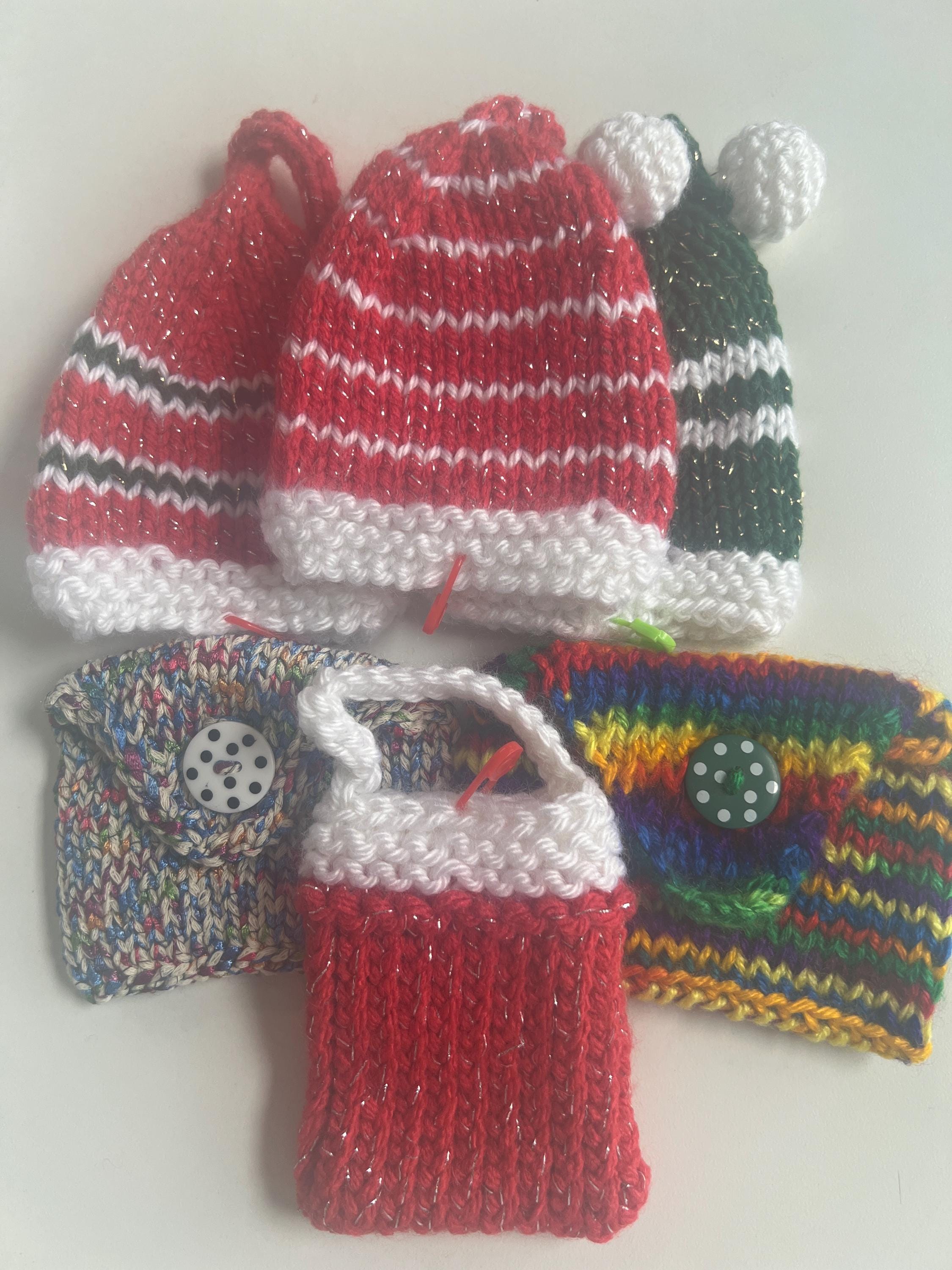 Knitted 6 gift card pouches holders envelope for a thoughtful loving caring warming gift 3 styles 6 colors