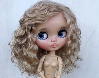 288 Blythe wig on scalp RBL TBL Blonde bouncy natural curls Blythe doll wig Reroot scalp mohair wig mohair