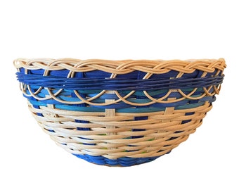 BASKET PATTERN  - "STASIA" - Braided Rim Table Basket on Acrylic Poured Wood Base