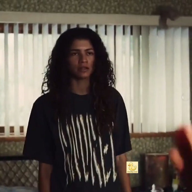 rue from euphoria alien shirt