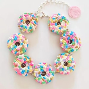Handmade Polymer Clay Bracelet with Rainbow Pastel Donuts - Cute Kawaii Dessert Charm - Gift for Her - Kawaii Accessories - Gift for Her.