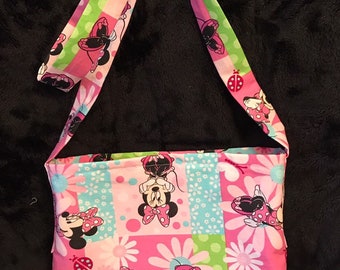 Minnie Mouse crossbody or shoulder bag