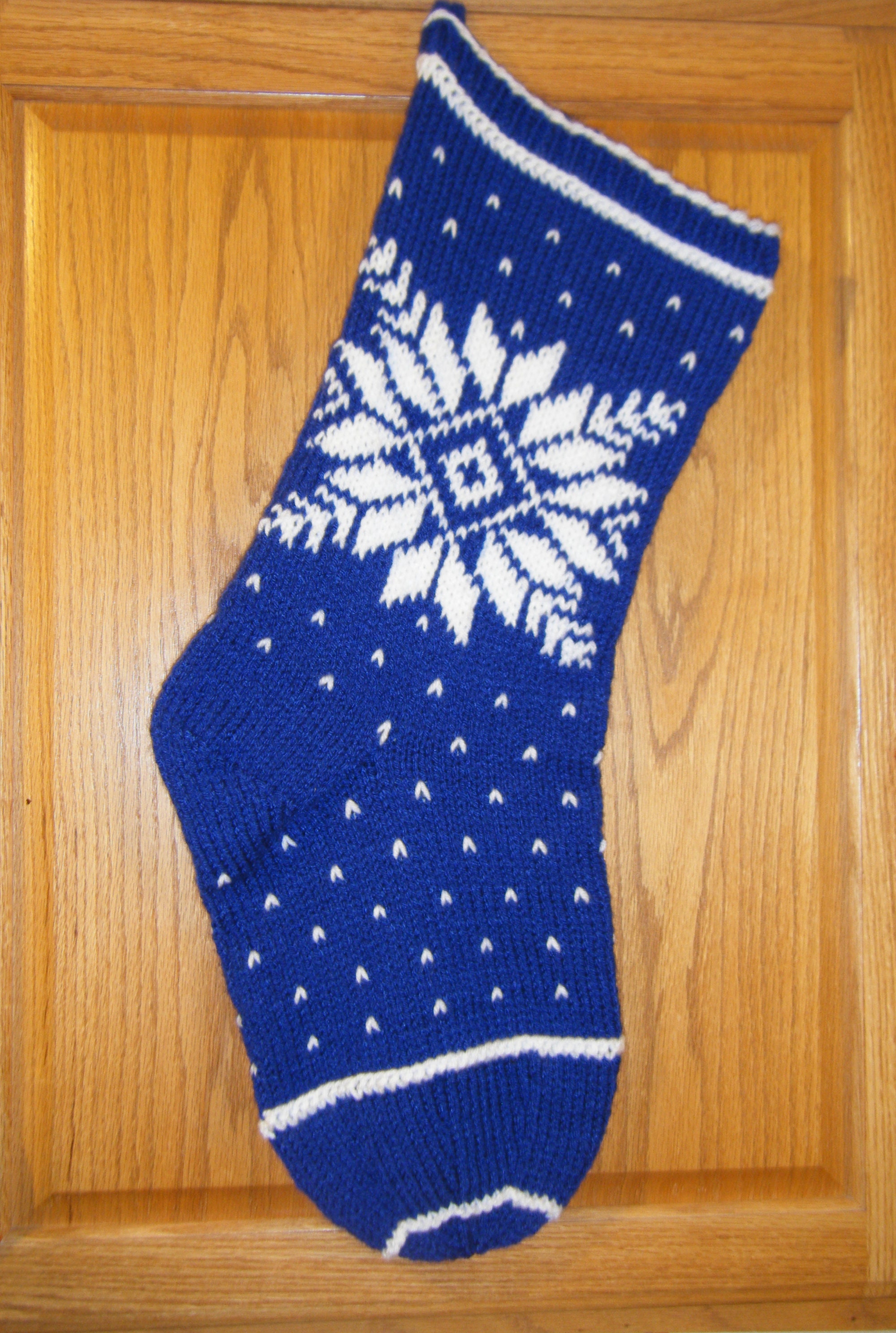 Knitted Christmas Stocking Pattern, Stranded Norwegian Snowflake Design ...