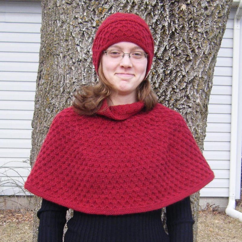 Capelet - Etsy