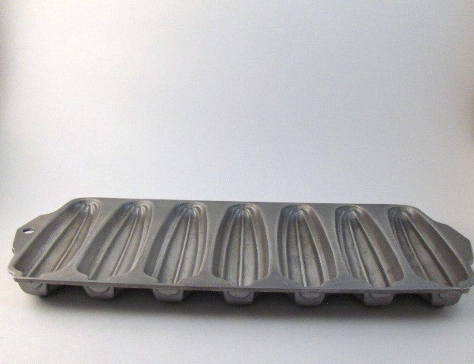 Vintage Mold Wearever Aluminum Corn Cob Stick Mold 2797 Houseware