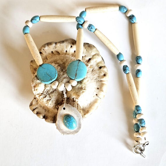 Deer antler pendant beaded Ojibwe necklace