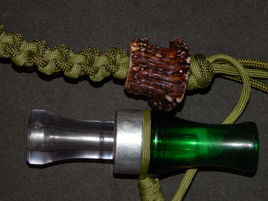 Duck Hunting Lanyard, Deer Antler Base, Green Paracord Lanyard, Holds