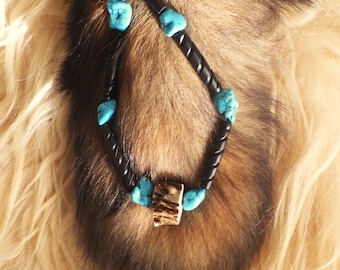Ojibwe-Made Deer Antler Jewelry | Unique Native American Artisan Necklace with Turquoise Accents