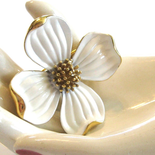 Vintage Trifari Dogwood Bloom Pin Brooch w Shiny Gold Metal & Glossy White Enamel - True to Form - Spring Brooch, Spring Pin. Spring Jewelry