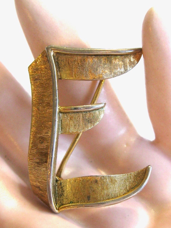 Trifari Letter "E" Pin Brooch, VIntage Inițial Pi… - image 7