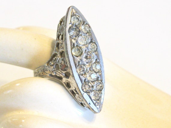 Antique Art Deco Marquise / Navette Boat Ring  - … - image 2