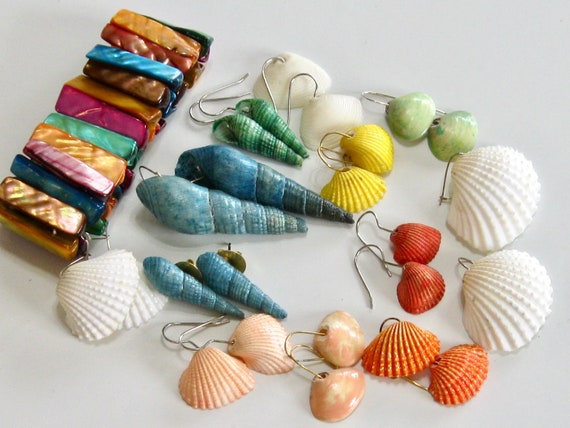 SHELL YEAH!  Vintage Jewelry Collection Lot of 13… - image 2