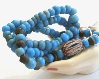 Vintage 1800s African Trade Bead Necklace, Robins Egg Blue Padre Beads