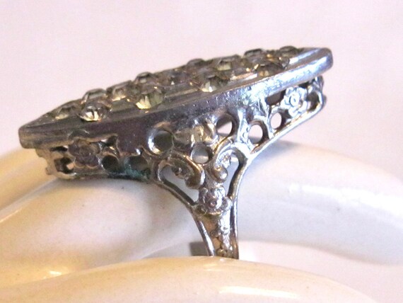 Antique Art Deco Marquise / Navette Boat Ring  - … - image 5