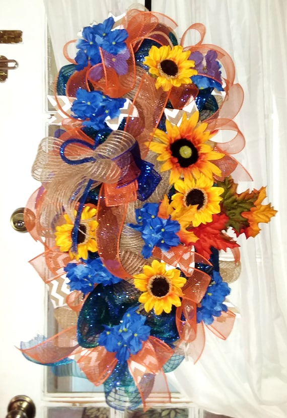 Fall swag, Rustic Fall wreath, Fall door hanger, Fall swag for door, Burlap Fall swag, Sunflower wreath, Mesh swag for front door
