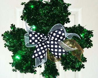 Shamrock wreath, Shamrock door hanger, Saint Patrick's day door hanger, St. Patrick's Day wreath, Irish wreath, Luck of the Irish door decor
