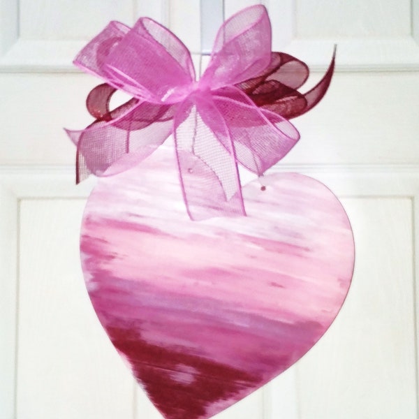 Heart Door hanger for Valentine's Day, Valentine's door hanger, Valentine Heart, Heart wreath, Valentine wreath, pink and red ombre heart