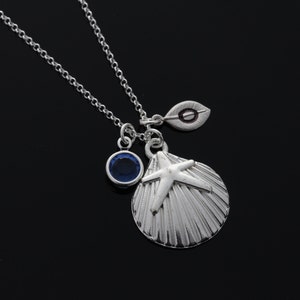 Silver personalized Clam And Starfish Necklace, Great Gift For Ocean Lovers, Bridal beach party gift, beach party necklace, shell starfish