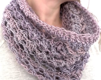 Schema per cappuccio all'uncinetto "Baci di lavanda" in formato PDF - Facile disegno in pizzo