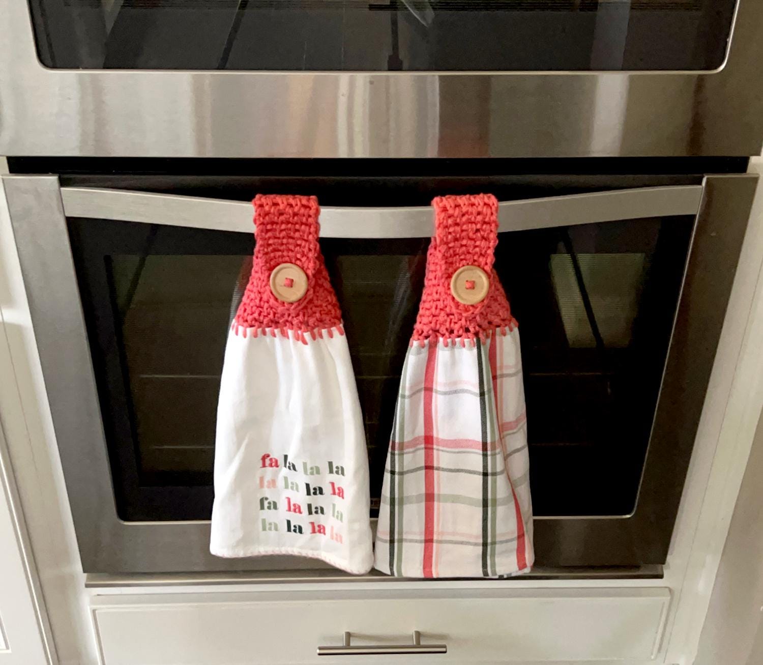 35 Crochet Patterns for the Kitchen You’ll Want to Make 2 Crochet Towel Topper