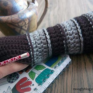 Adult Arm Warmers Crochet Pattern PDF - Easy Fingerless Gloves