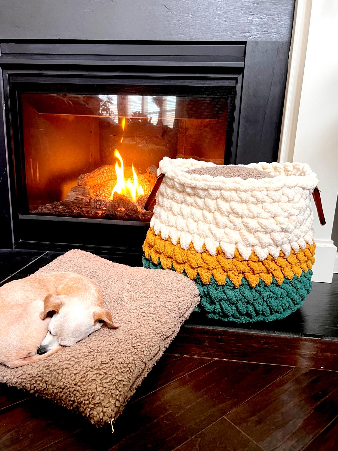 36 Jumbo Yarn Crochet Patterns for Cozy Gifts, Home Decor, and Easy Quick Makes 12 Crochet Bradley Basket