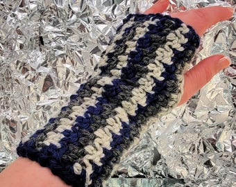 Patrón de crochet para guantes sin dedos de hilo grueso (PDF) - Trenta Wristers