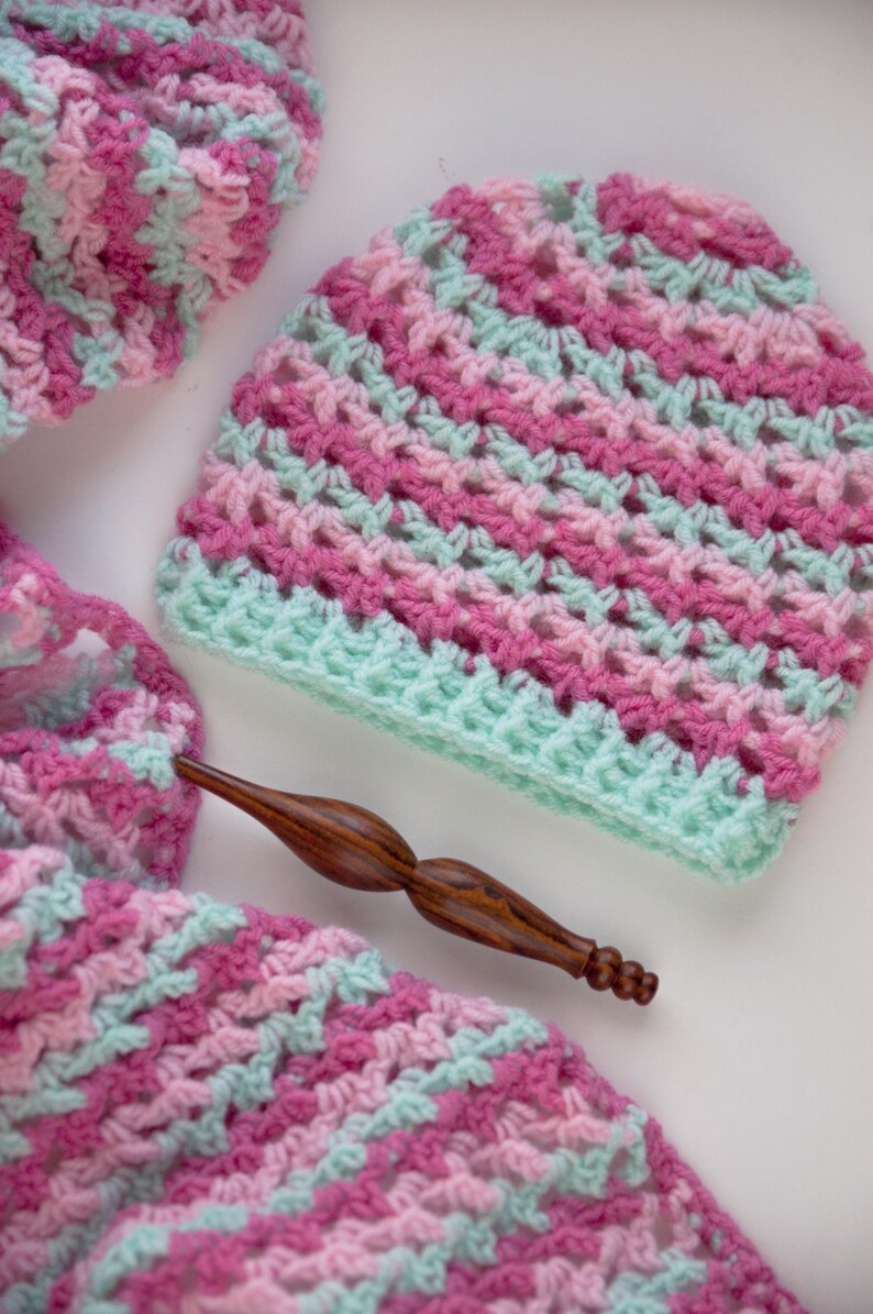 Crochet Loopy Love Hat Pattern PDF - Easy Beanie Toque in All Sizes - Etsy