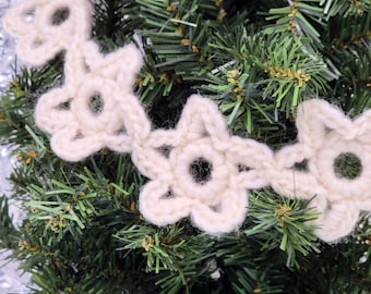 Crochet Star Garland Pattern PDF, Modular Join as You Go, Wool Roving Holiday Decor