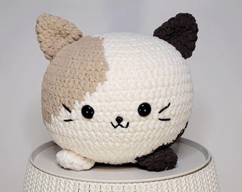 Cat Squish, Amigurumi Kitty Softie, Super Bulky Weight, Animal, Crochet Pattern PDF ONLY