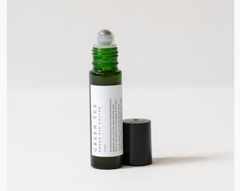 ROLLER PER IL CONTORNO OCCHI al Tè Verde - Tutto biologico. Lenitivo e anti-gonfiore per il contorno occhi. Estratto di amamelide rinfrescante. Tè Verde. Erbe calmanti. Senza oli.