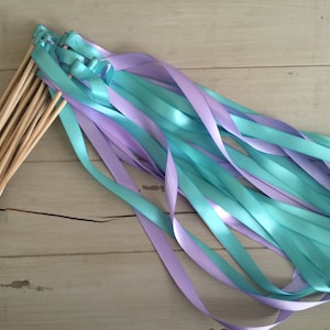 Baguettes ou banderoles de fête d&#39;anniversaire flocon de neige d&#39;hiver surgelé - Baguettes en ruban pour décoration de mariage