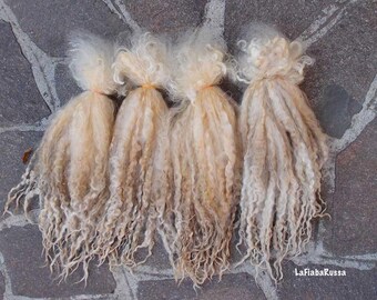 long wool locks 50 gr Curly wool white cream leicester 25-32 cm, hair for dolls, fiber for spinning and felting,  LaFiabarussa