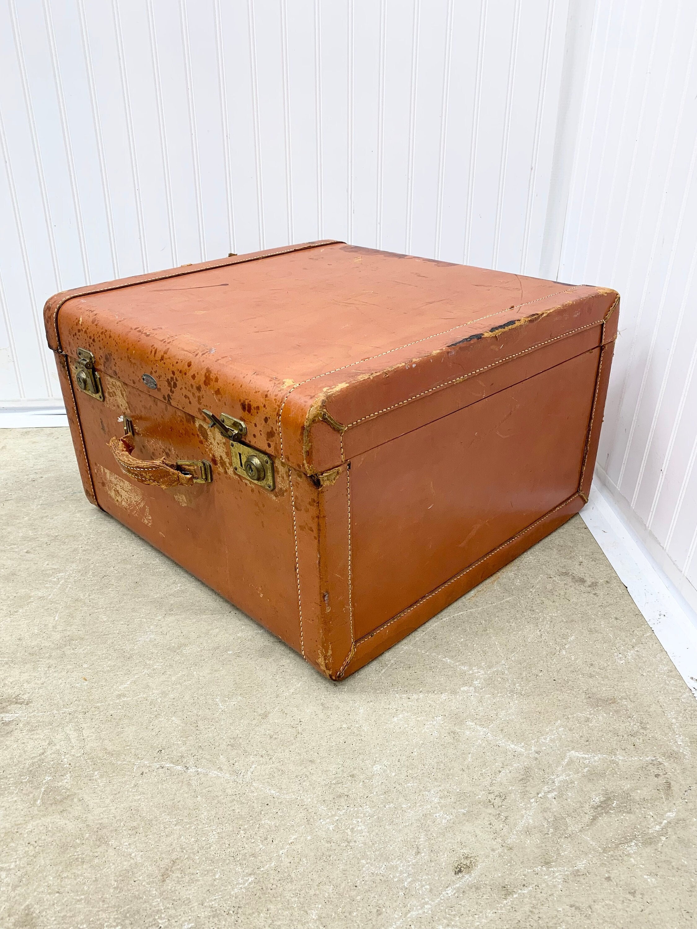 Vintage Brown Caramel Leather Hard Case Suitcase Luggage Trunk with Patina