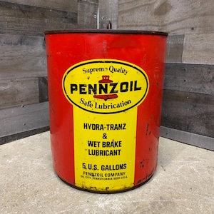 Vintage 5 Gallon Can PENNZOIL, Oil City PA Advertising, Garage Art Mid Century USS